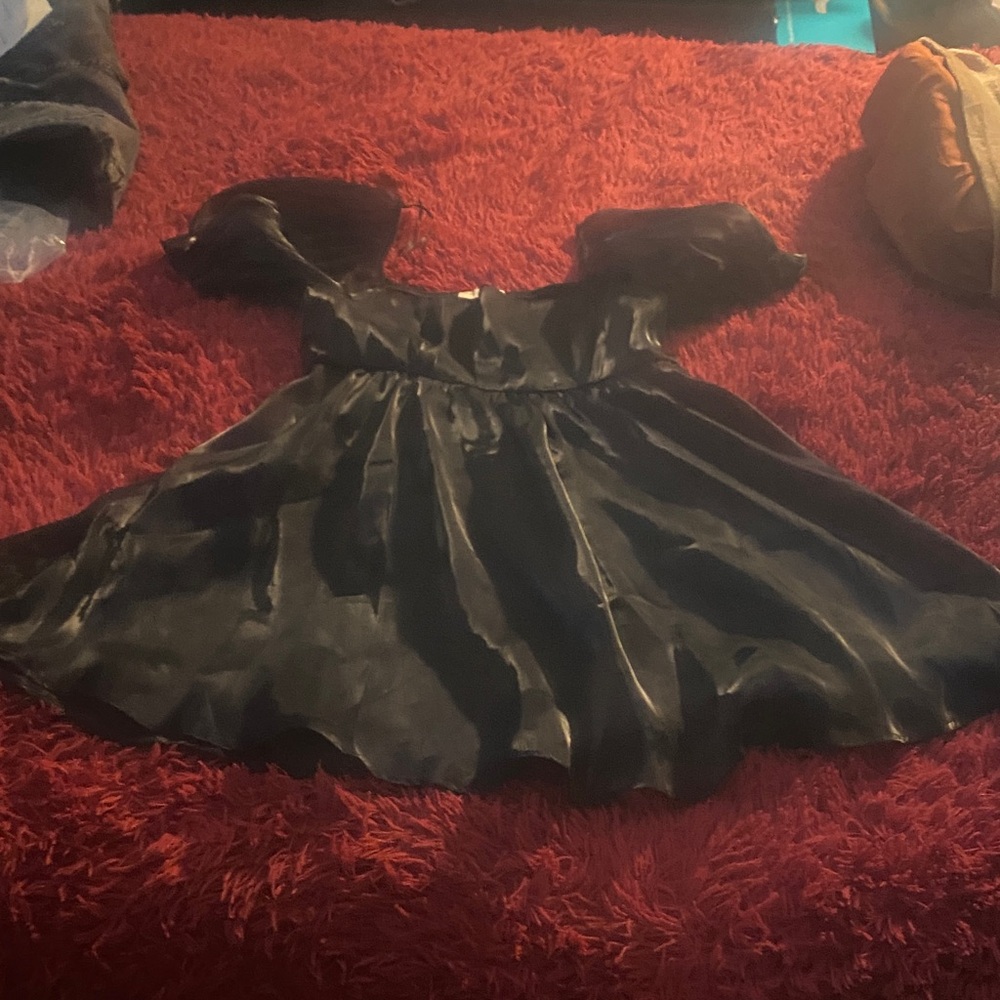Women’s dress